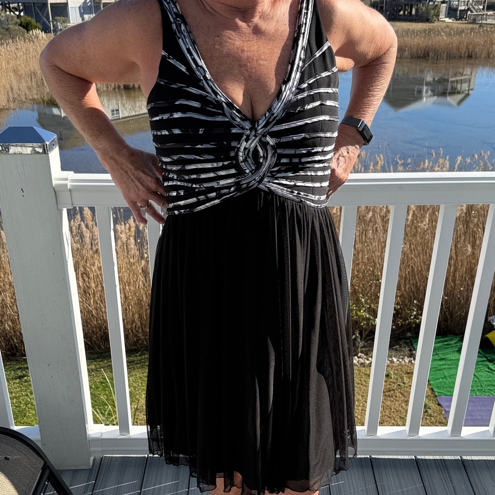 Chic Elegant Black and Silver Striped Dress, fully lined and flowy, no bra need